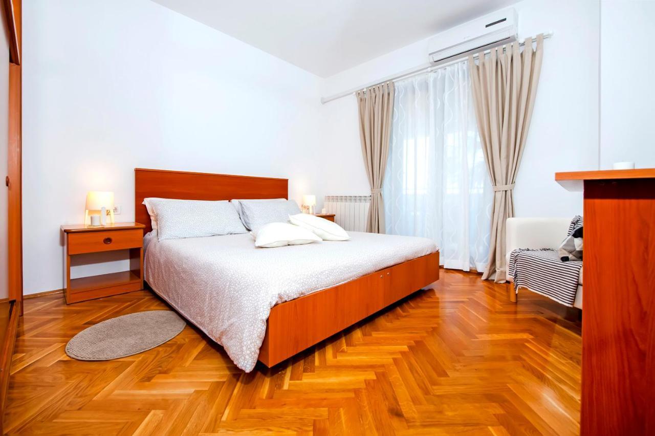 Apartments Milan Rovinj Exterior photo